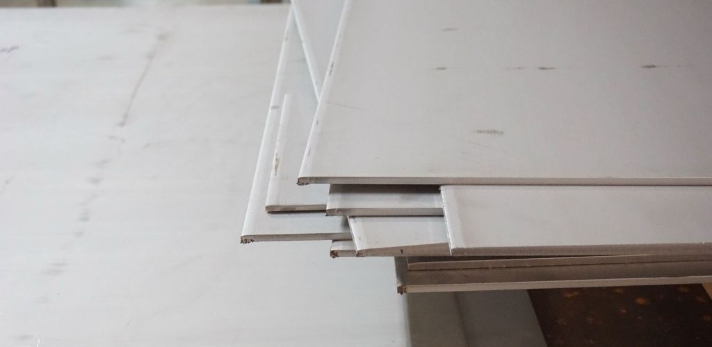 Edelstahlblech 3mm Stapel